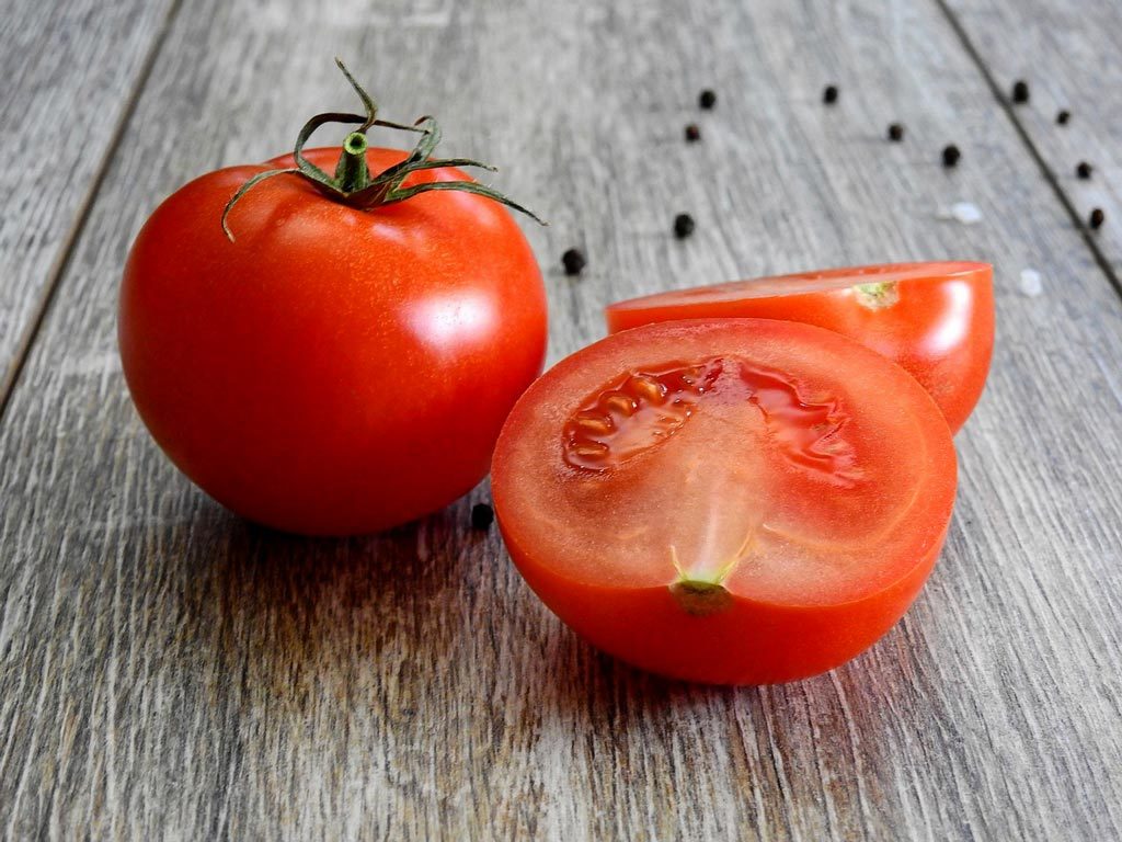 Faire ses graines de tomates, c'est facile ⋆ au refuge DES GRAINES